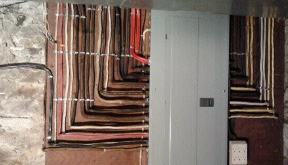 Ouellet Connection Inc - Electrical Contractors in Lindsay, Ontario